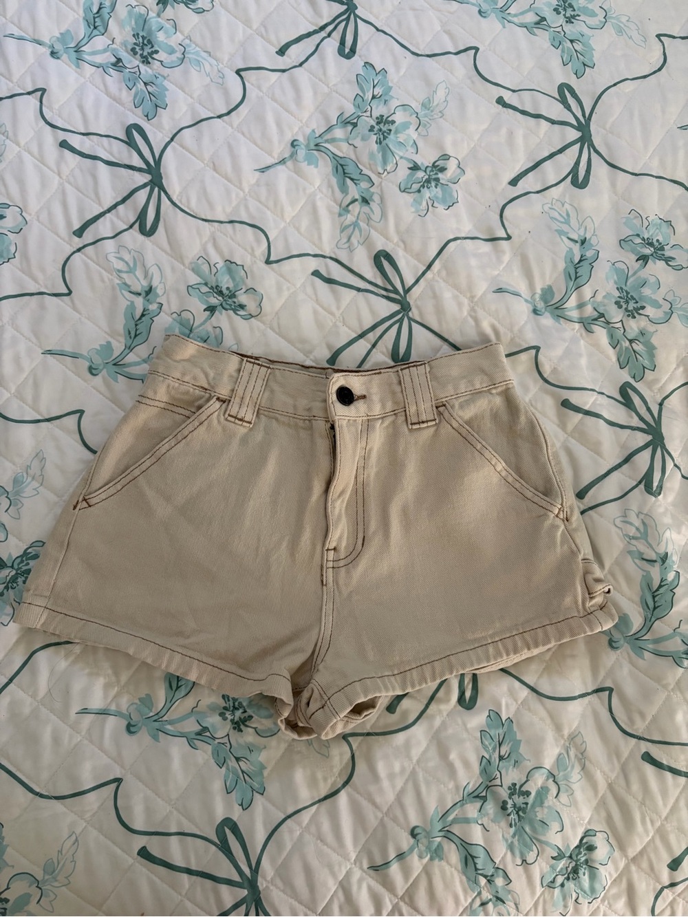 PacSun Cream High-Rise Denim Shorts
